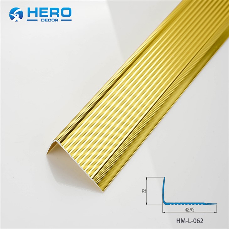 Hidung Tangga Anti-gelinciran Aluminium
